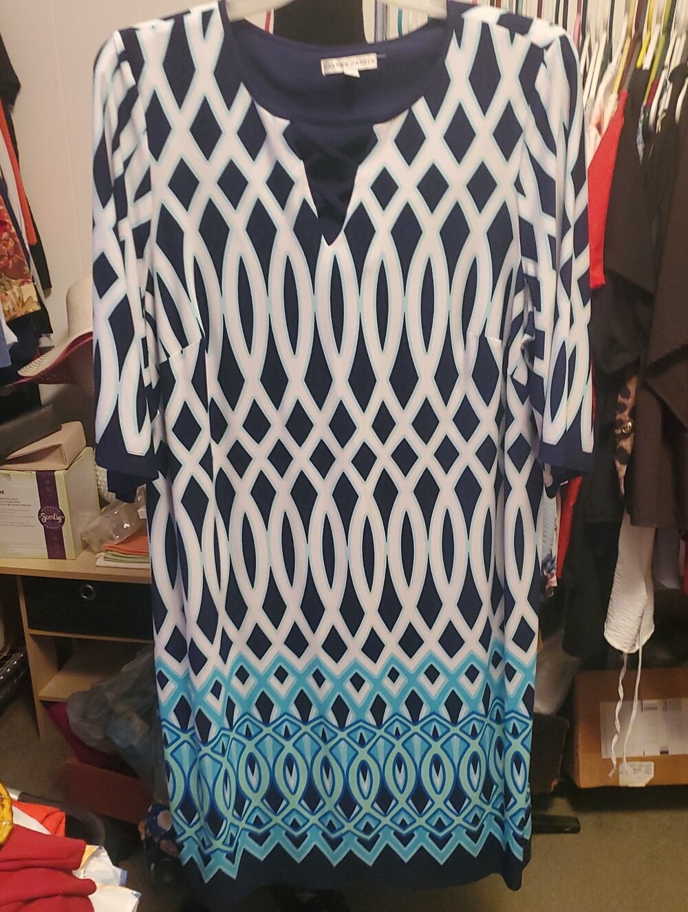 Sandra Darren Navy White Teal Geometric Shift Dress